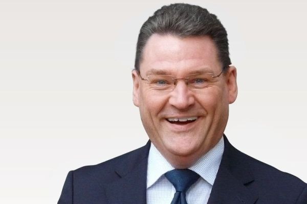 Generationenmanagement erfolgreich umsetzen mit dem Generationenexperten Ralf Overbeck